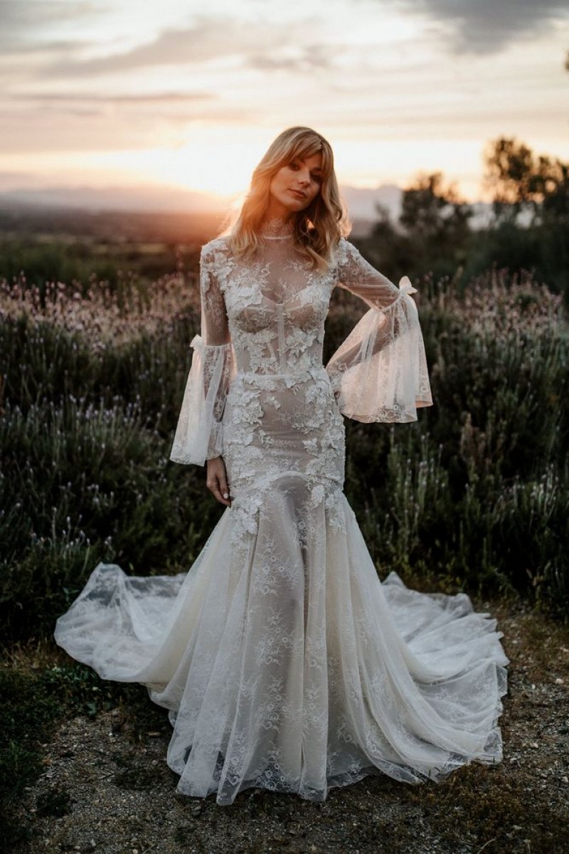 AZZURRA_MILLANOVA_FRONT