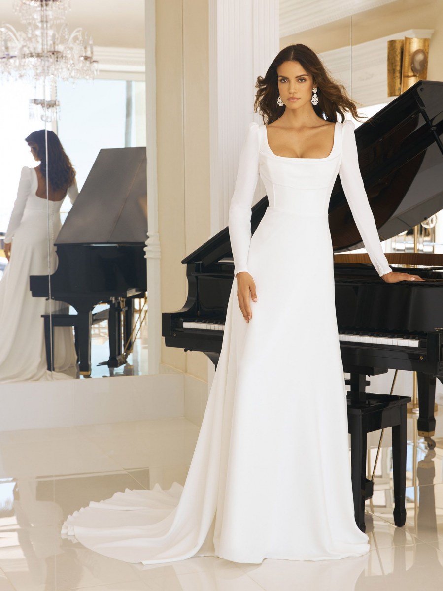 BETSY_PRONOVIAS_FRONT