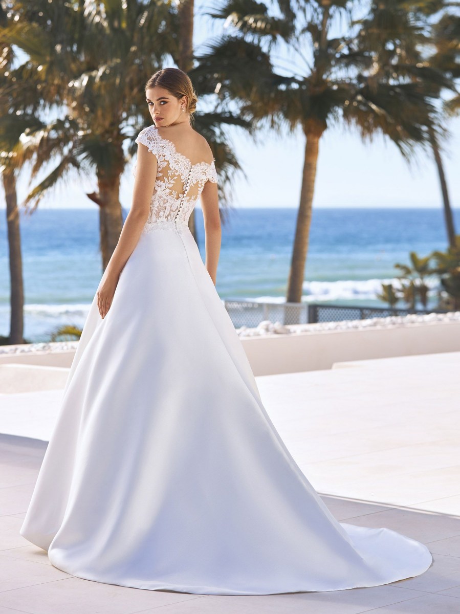 EDIE_PRONOVIAS_BACK