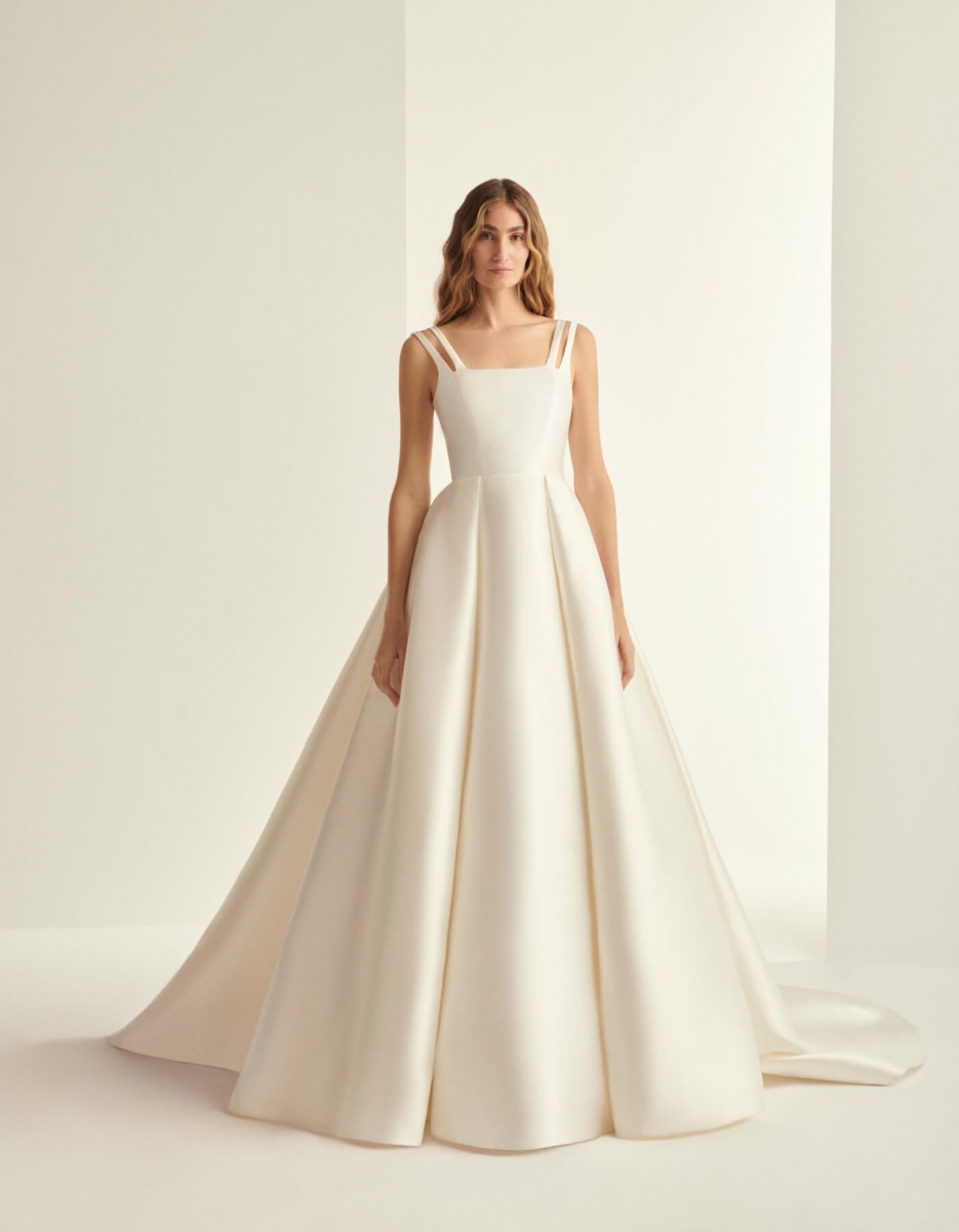 EMMY_PALATCHI_front