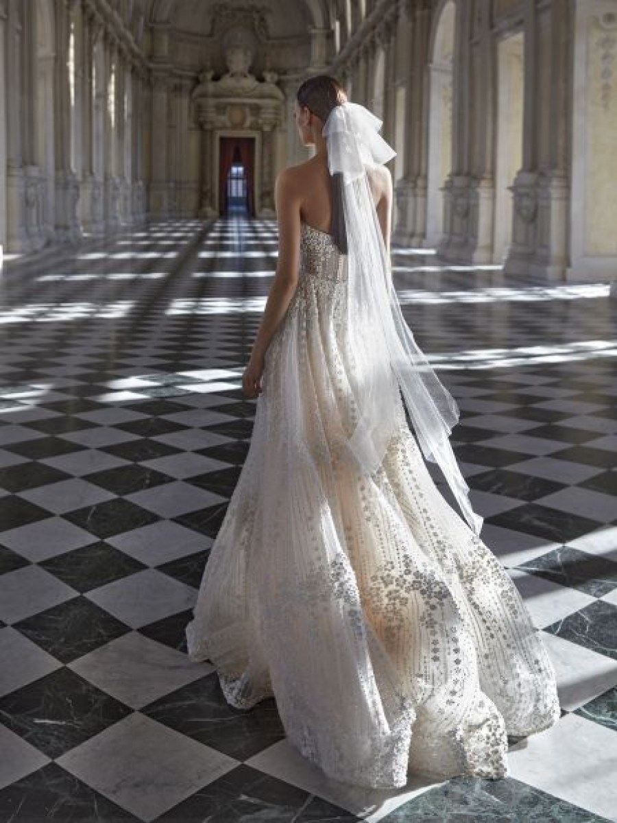 LUCREZIA_PRONOVIAS_PRIVEE_BACK