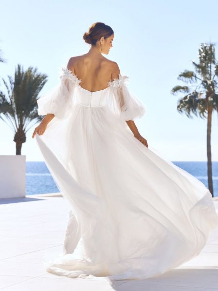 ROSY_PRONOVIAS_BACK